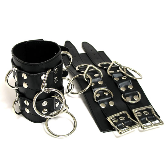 Wrist Shackles With D Rings
