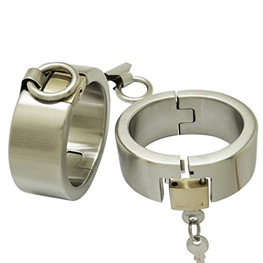 Heavy Duty Bondage Cuffs With Ellipse Shape For Comfort